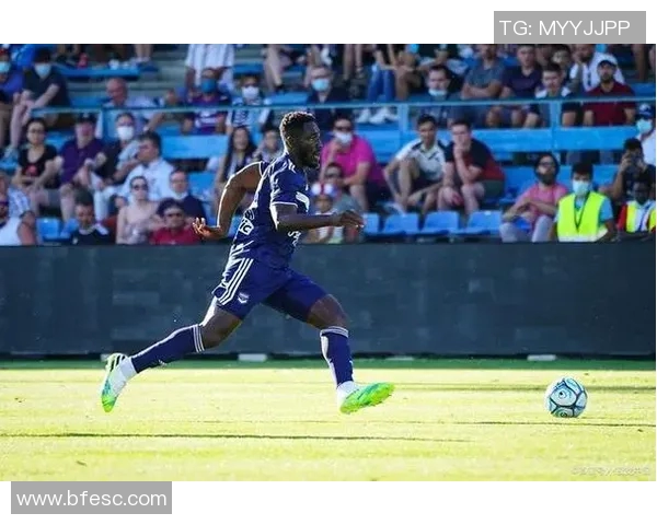 卡昂与图卢兹的激烈对决分析及比赛前瞻探讨